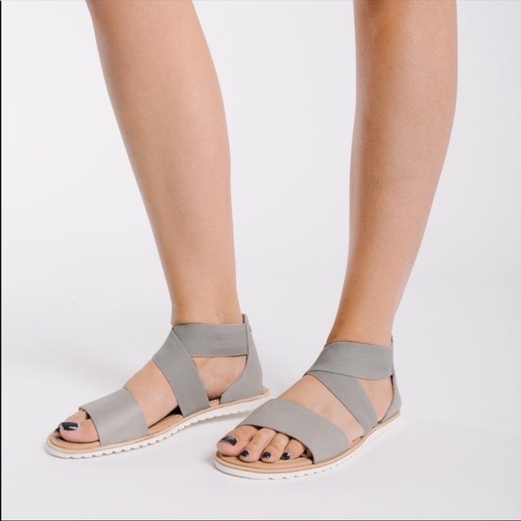 Sorel | Ella Strappy Sandals Pure Silver Size 6.5 - Picture 10 of 15